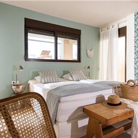 Selection of 4 bedroom villas with pool near Chania, sleeps 8